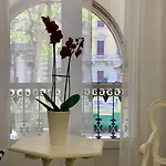 Re Vittorio 4* Turín