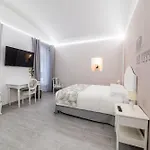 Re Vittorio 4* Turín
