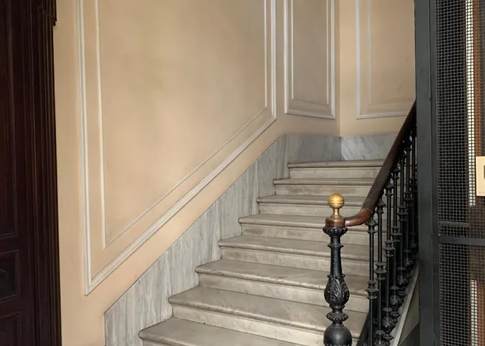 Re Vittorio Oda ve Kahvaltı Torino