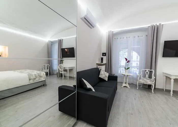 Re Vittorio Oda ve Kahvaltı 4*